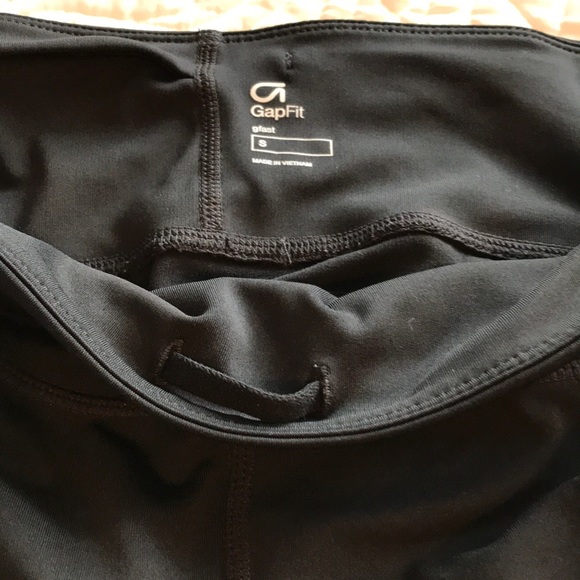 Gap Fit Capri - Picture 4 of 5